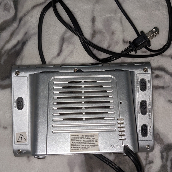 RCA Alarm clock - Picture 6 of 6